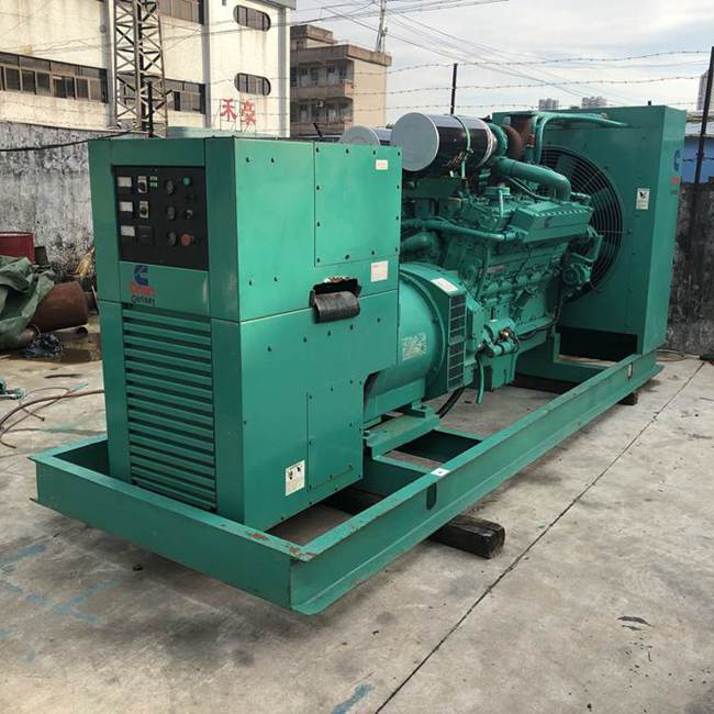 康明斯二手發(fā)電機(jī)組秋季使用注意事項(xiàng)