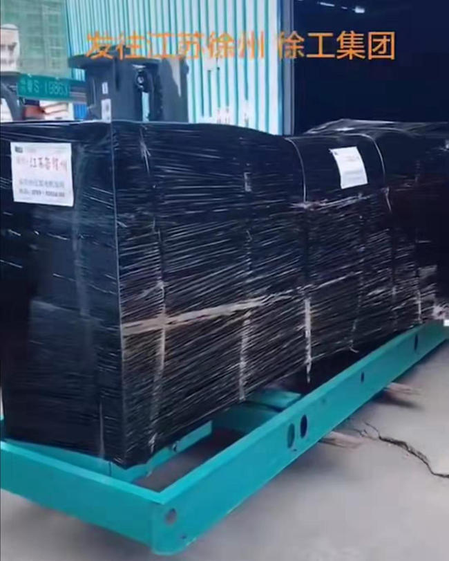 徐州300kw康明斯二手發(fā)電機(jī)出貨