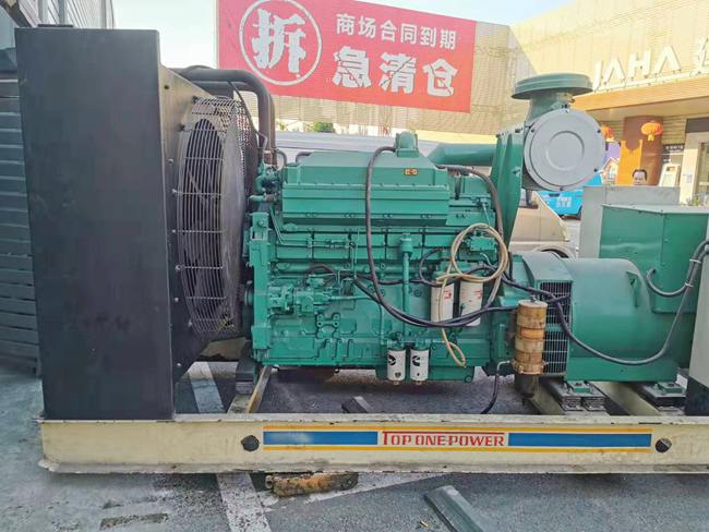 建材城二手發(fā)電機(jī)回收現(xiàn)場